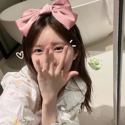 玉湖裸女